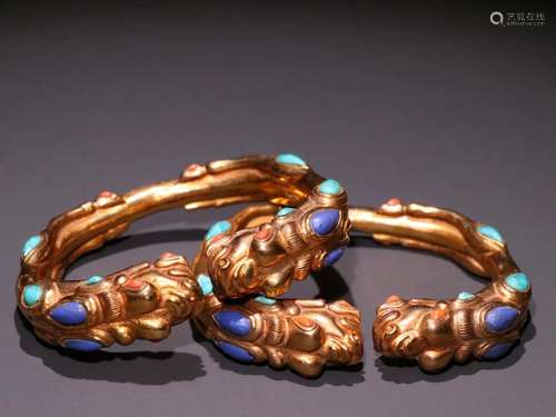 A Pair Of Gilt-Bronze Gem-Inlaid 'Dragon' Bangles