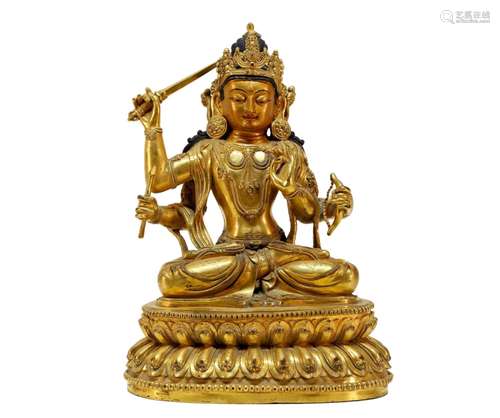 A precious Tibetan gilt bronze Guanyin statue