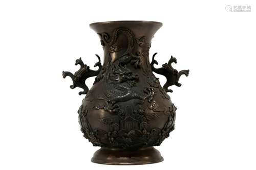 A fatanstic double ear bronze dragon vase