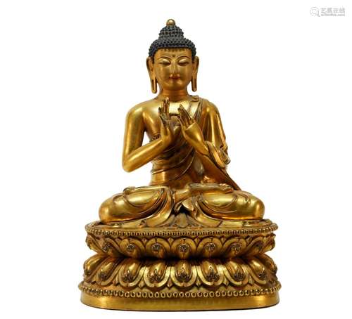 An exquisite Tibetan gilt bronze Sakyamuni statue