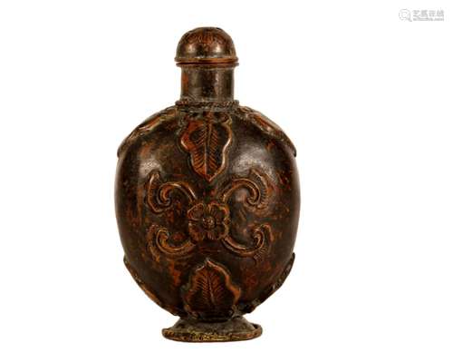 A Bronze 'Flower' Snuff Bottle