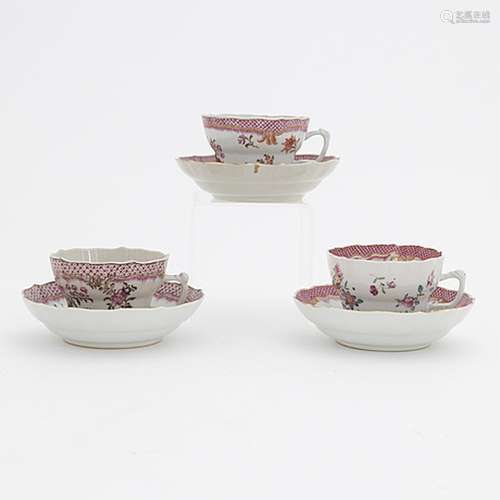 A set of three famille rose cups with saucers, Qing dynasty,...