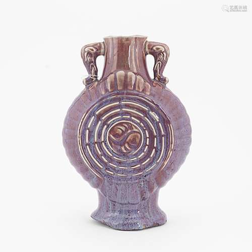 A flambé glazed vase, Qing dynasty, 19th century.