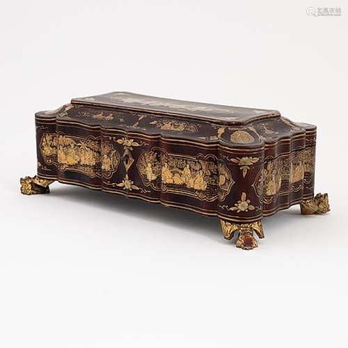 A Chinese lacquer box, the second half of the 19th century.