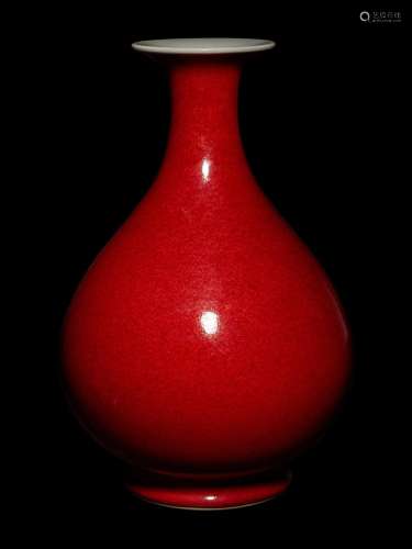 A Chinese Sang-de-Boeuf Glazed Porcelain Vase, Yuhuchunping