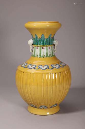 Yellow Glaze Sancai Baluster Vase