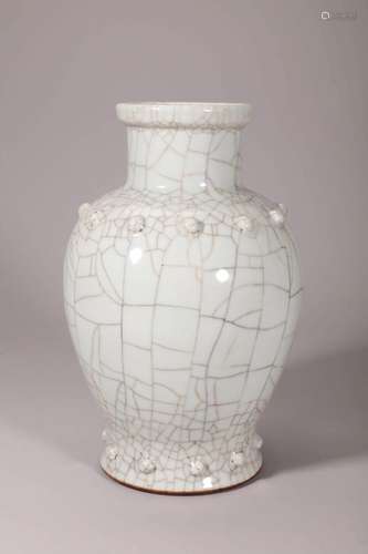 Ge-type Baluster Vase