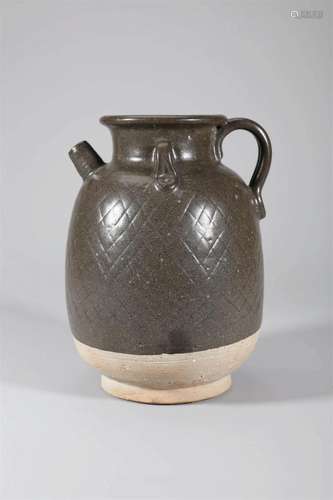 Yaozhou Kiln Black Glaze Ewer