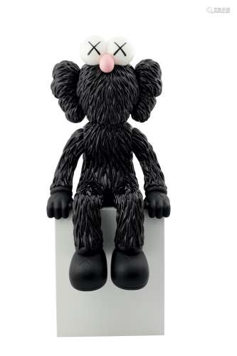 b.1974 Kaws 2021 SEEING (Black) 合金、陶瓷、复合媒材、LED