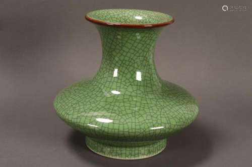 Chinese Green Crackle Glaze Vase,