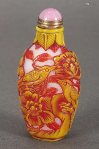 Chinese Glass Overlay Snuff Bottle,