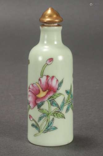 Chinese Porcelain Snuff Bottle,