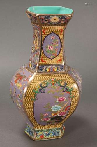 Chinese Porcelain Vase,