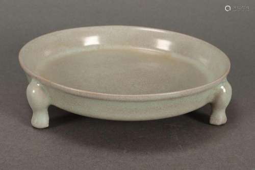 Chinese Crackle Glaze Tri-Footed Censer,