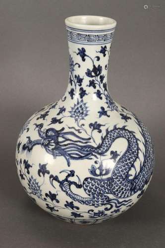 Chinese Blue & White Porcelain Vase,