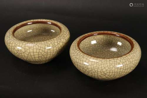 Pair of Chinese Crackle Glaze Bowl,