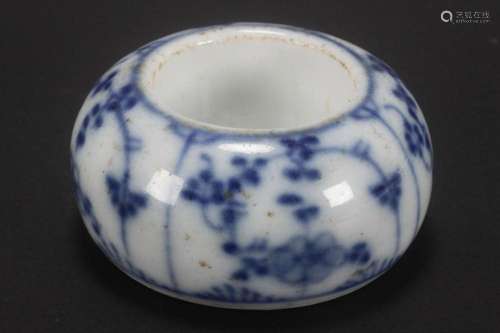 19th Century Blue and White Porcelain Water Pot,