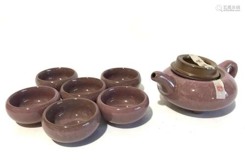 A Glazed Teapot & Six Tea Bowls