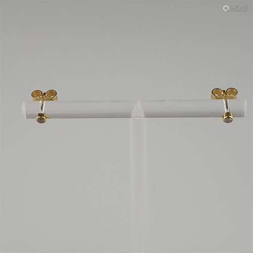 Ein Paar Diamant-Ohrstecker - Gelbgold 750/000 (18K), Sicher...