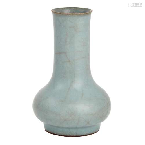 Chinese Song Style Guan Glazed Mallet Vase