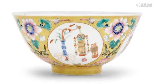 A Chinese Yellow Ground Enameled Medallion Porcelain Bowl