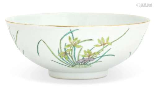 A Chinese Enameled Porcelain Lingzhi Bowl