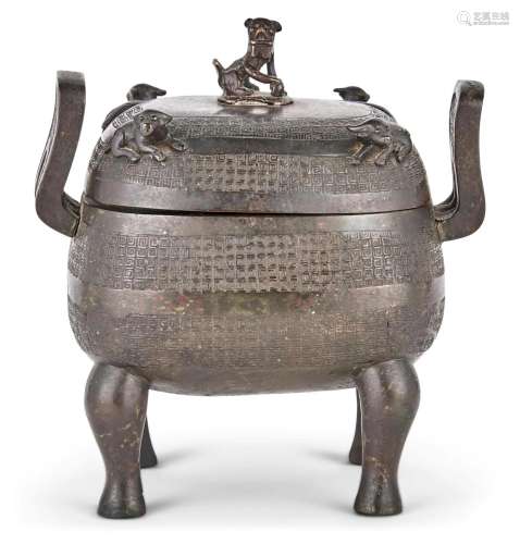 A Chinese Archaistic Bronze Censer and Cover