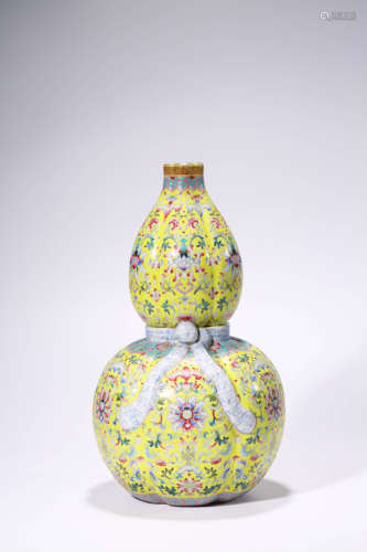 Famille Rosed Yellow Based Calabash Vase