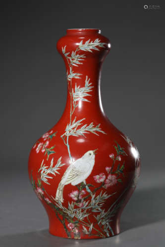 Coral Red Based Kiln Vase in Garlic form