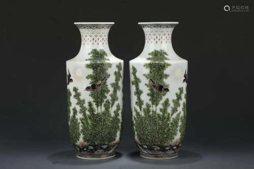 A Pair of Kiln Vase with Landscape Design