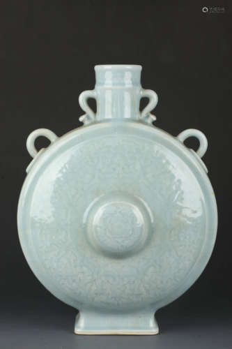 Bean Green Glazed Flat Kiln Vase from Qing