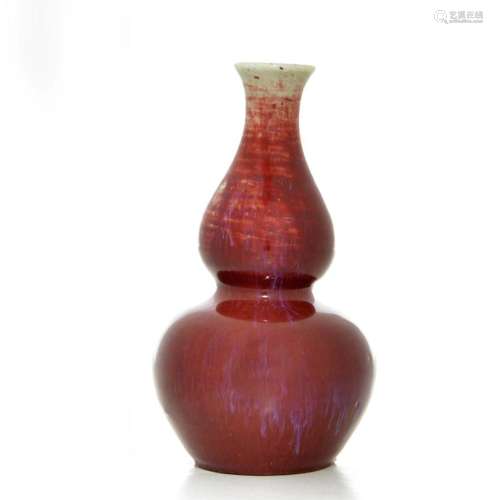 A Fine Flambe-Glaze Double-Gourd Vase