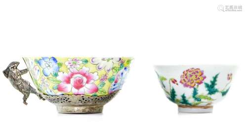 Pair of Chinese Famille Rose Bowls