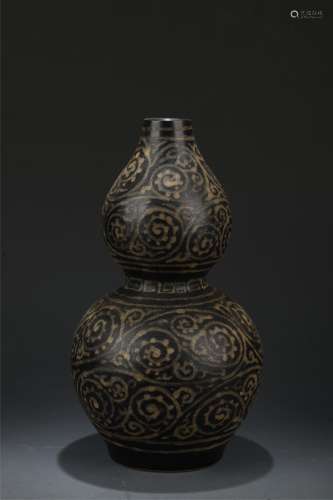 JiZhou Kiln Calabash Vase from Song