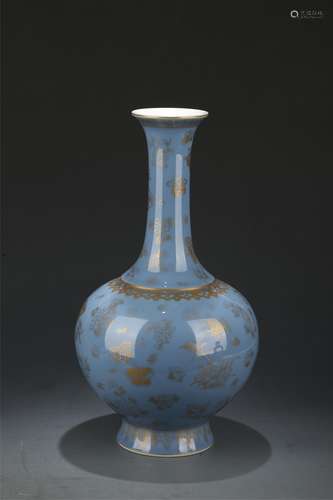 Blue Glazed Tracing Golden Showing Vase from Qing