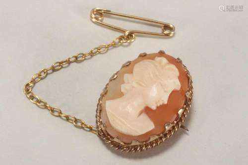 Gilt Cameo Brooch,