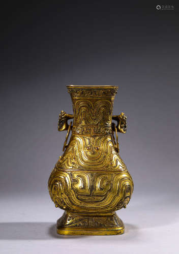 銅鎏金饕餮紋方瓶