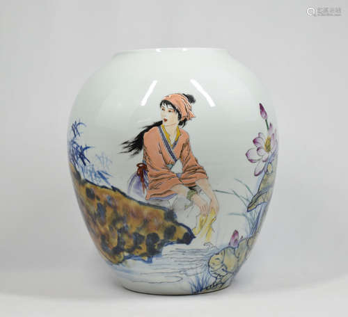 Chinese Large Porcelain Jar