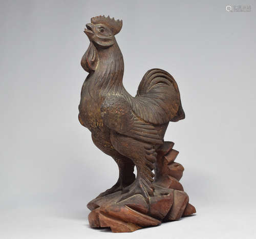 Wood Chicken Figure Statue