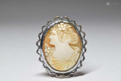 Metal Cameo Brooch