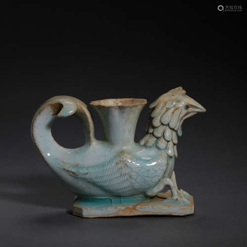 CHINESE SOUTHERN SONG HUTIAN WARE CELADON-GLAZED BIRD-SHAPED...