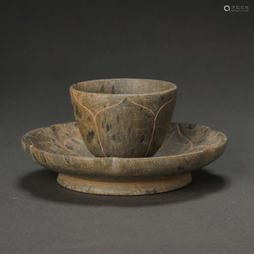 CHINESE TANG DYNASTY STONE CARVED FLOWER CUP SAUCER