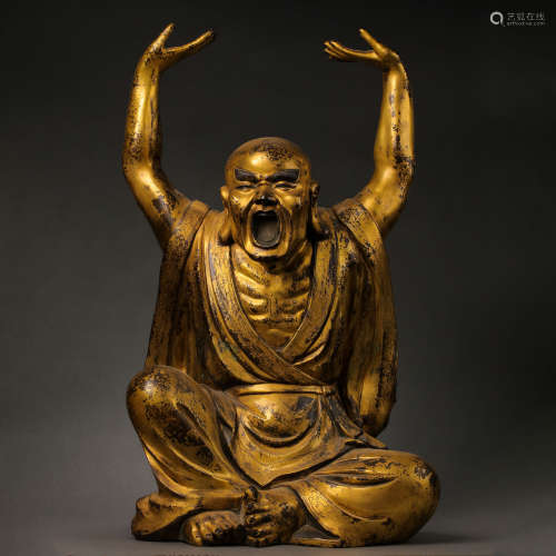 CHINESE MING DYNASTY GILT BRONZE ARHAT STATUE