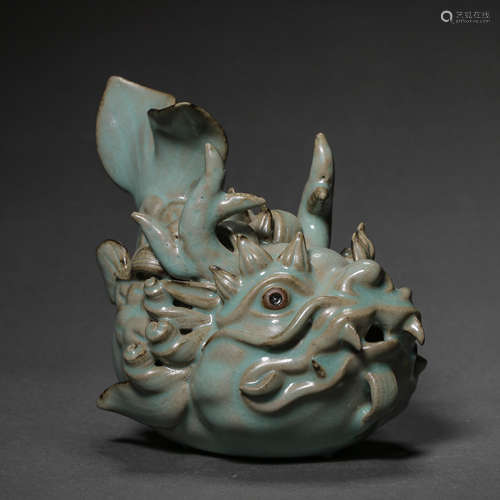 CHINESE SONG DYNASTY RU WARE CELADON GLAZE FISH ORNAMENT