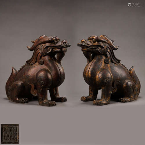 PAIR OF CHINESE QING DYNASTY BRONZE UNICORN STATUES
