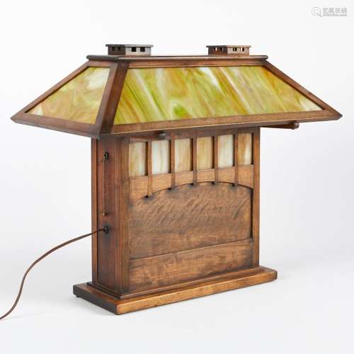 Peterson Daisy Stained Slag Glass Desk Lamp