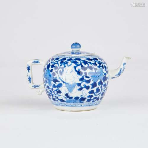 Kangxi Chinese Export Porcelain Teapot w/ Boy in Vines