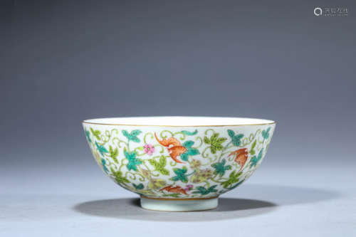 A Chinese Porcelain Famille Rose Bowl Marked Qian Long