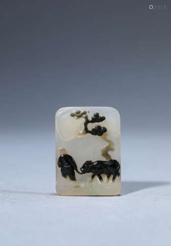 A Chinese Agate Child Pendant