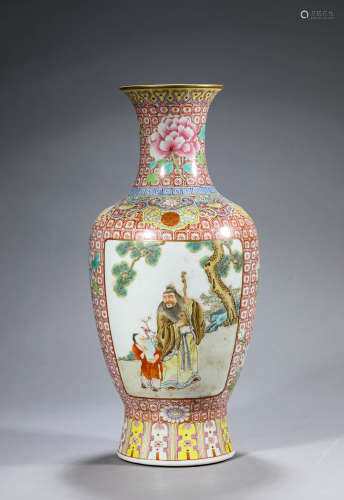 A Chinese Porcelain Famille Rose Vase Marked Ju Ren Tang